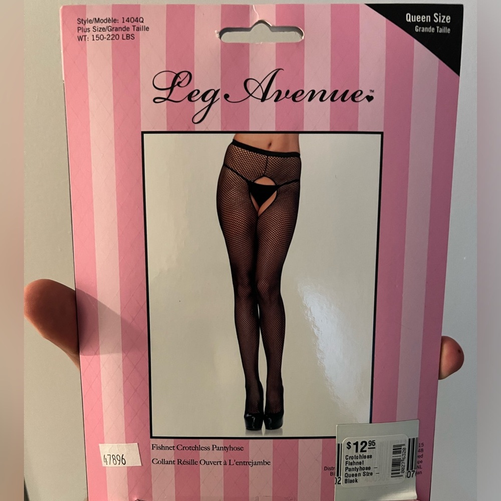 NWT queen size Fishnet crotchless pantyhose